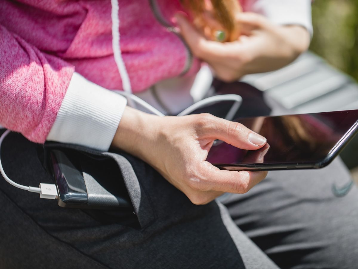 Jak nowoczesne technologie zmieniają zimową aktywność na świeżym powietrzu